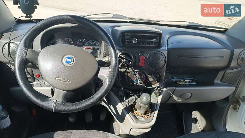Мінівен Fiat Doblo 2006 в Києві