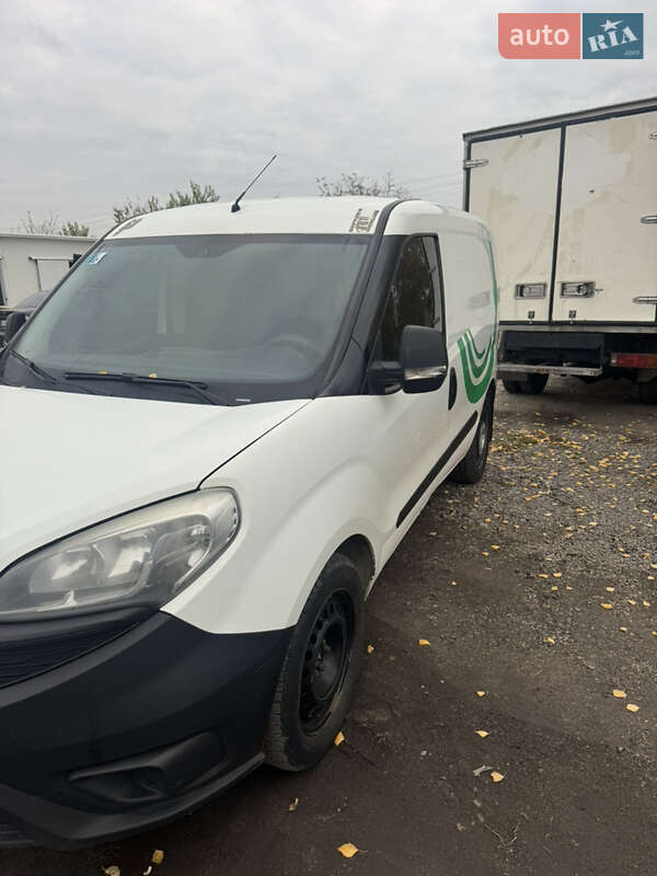 Грузовой фургон Fiat Doblo 2016 в Виннице фото 2 Грузовой фургон Fiat Doblo 2016 в Виннице