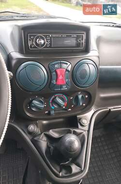 Минивэн Fiat Doblo 2003 в 