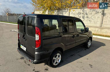 Мінівен Fiat Doblo 2011 в  фото 6 Мінівен Fiat Doblo 2011 в