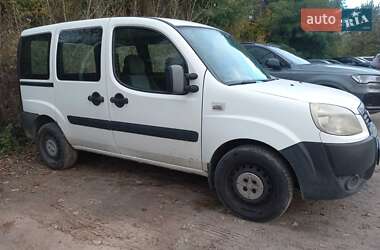 Мінівен Fiat Doblo 2013 в  фото 2 Мінівен Fiat Doblo 2013 в