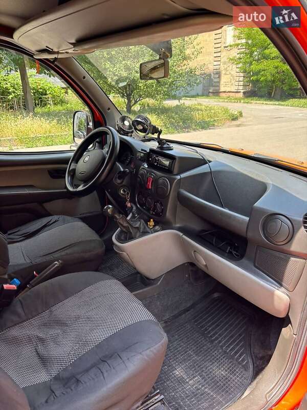 Грузовой фургон Fiat Doblo 2008 в Днепре