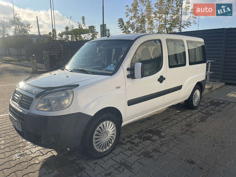 Минивэн Fiat Doblo 2009 в Житомире фото 4 Минивэн Fiat Doblo 2009 в Житомире