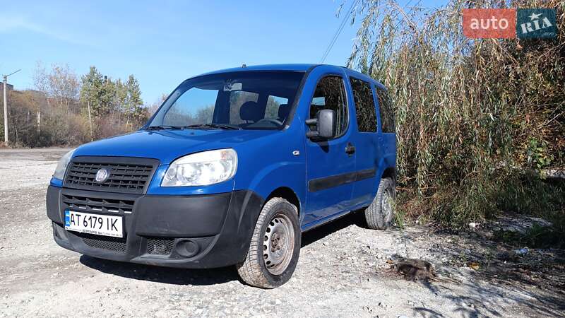 Мінівен Fiat Doblo 2009 в Івано-Франківську фото 4 Мінівен Fiat Doblo 2009 в Івано-Франківську