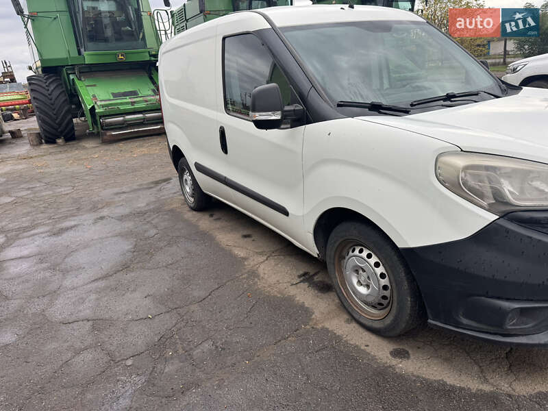Вантажний фургон Fiat Doblo 2016 в Первомайську фото 6 Вантажний фургон Fiat Doblo 2016 в Первомайську