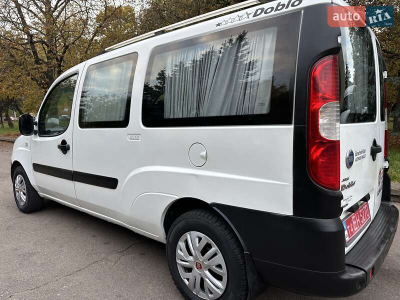 Мінівен Fiat Doblo 2007 в Рівному фото 10 Мінівен Fiat Doblo 2007 в Рівному