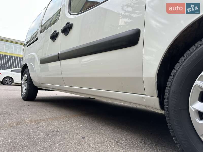 Мінівен Fiat Doblo 2007 в Рівному фото 15 Мінівен Fiat Doblo 2007 в Рівному