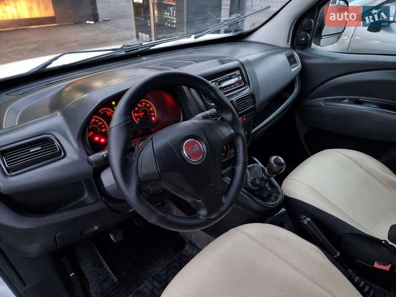 Минивэн Fiat Doblo 2010 в Виннице фото 39 Минивэн Fiat Doblo 2010 в Виннице