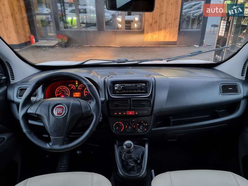 Минивэн Fiat Doblo 2010 в Виннице фото 2 Минивэн Fiat Doblo 2010 в Виннице