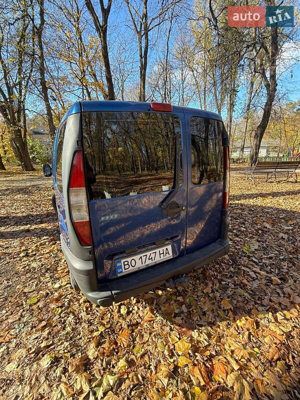 Минивэн Fiat Doblo 2003 в Борщеве
