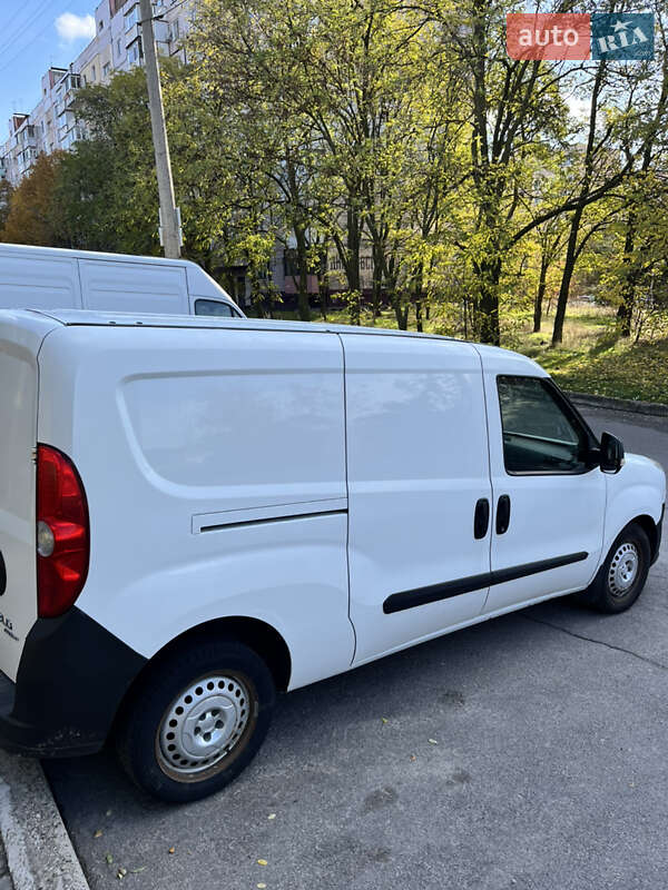 Грузовой фургон Fiat Doblo 2014 в Запорожье фото 9 Грузовой фургон Fiat Doblo 2014 в Запорожье