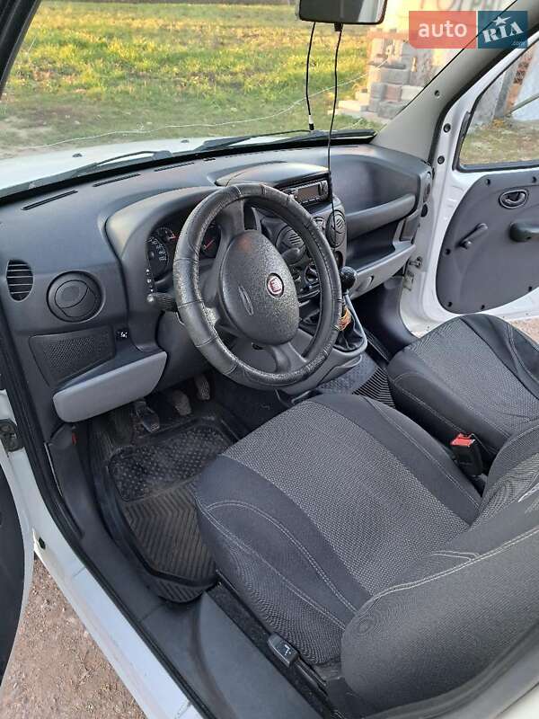 Мінівен Fiat Doblo 2008 в Тернополі фото 13 Мінівен Fiat Doblo 2008 в Тернополі