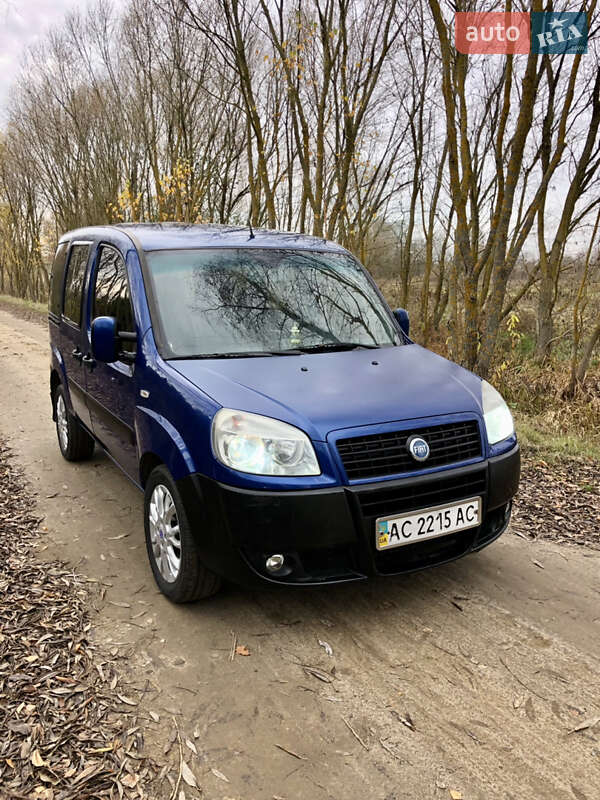 Минивэн Fiat Doblo 2006 в Ковеле