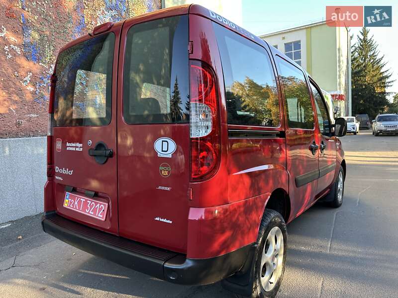 Мінівен Fiat Doblo 2006 в Рівному фото 5 Мінівен Fiat Doblo 2006 в Рівному