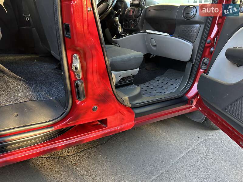 Мінівен Fiat Doblo 2006 в Рівному фото 31 Мінівен Fiat Doblo 2006 в Рівному