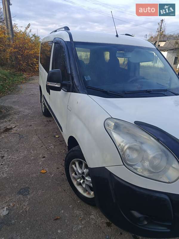 Вантажний фургон Fiat Doblo 2012 в Олевську фото 2 Вантажний фургон Fiat Doblo 2012 в Олевську