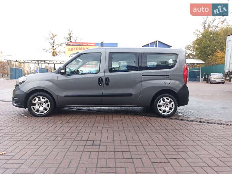 Мінівен Fiat Doblo 2019 в Києві фото Мінівен Fiat Doblo 2019 в Києві