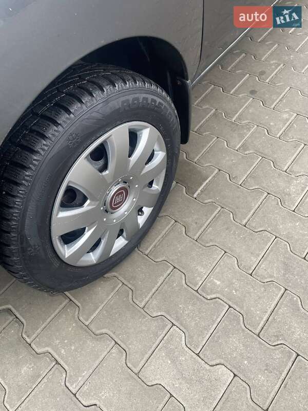 Мінівен Fiat Doblo 2011 в Кривому Озері