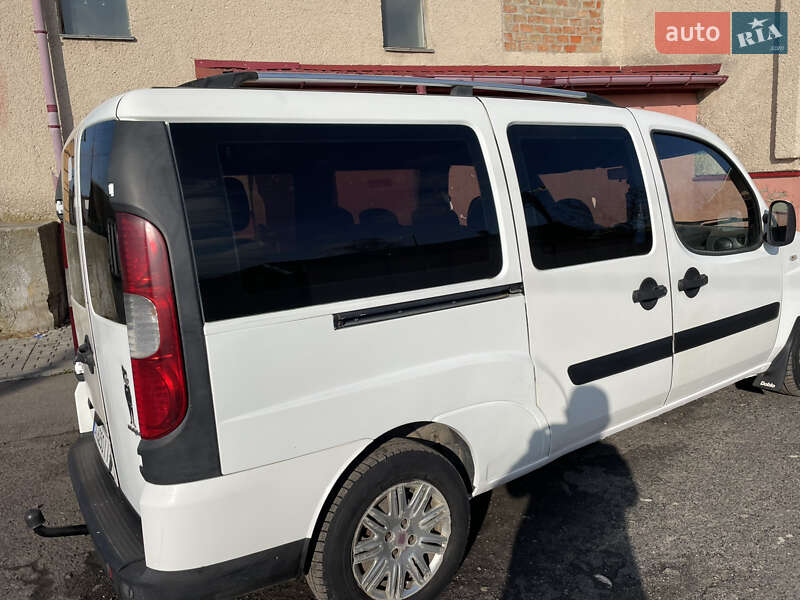 Мінівен Fiat Doblo 2009 в Острозі фото 15 Мінівен Fiat Doblo 2009 в Острозі
