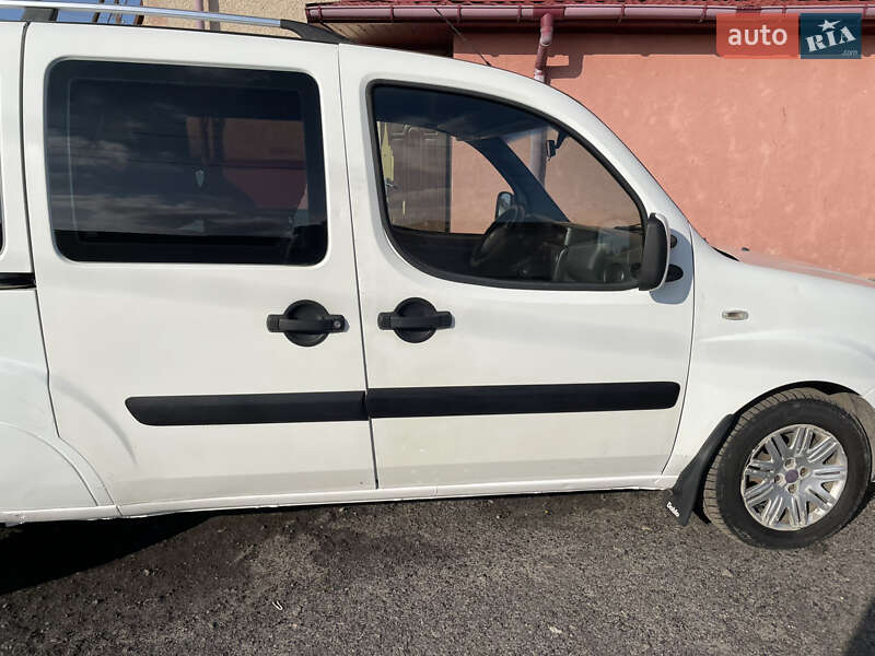 Мінівен Fiat Doblo 2009 в Острозі фото 20 Мінівен Fiat Doblo 2009 в Острозі
