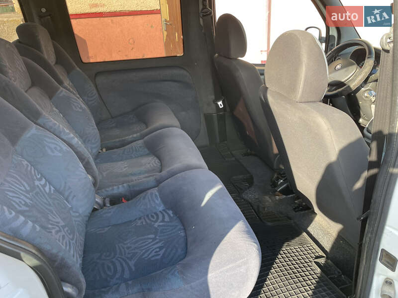 Мінівен Fiat Doblo 2009 в Острозі фото 37 Мінівен Fiat Doblo 2009 в Острозі