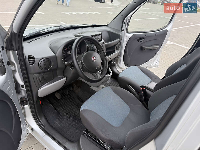 Мінівен Fiat Doblo 2013 в Одесі