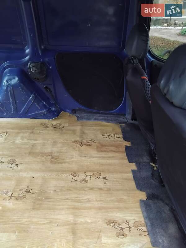 Вантажний фургон Fiat Doblo 2004 в Заліщиках фото 4 Вантажний фургон Fiat Doblo 2004 в Заліщиках