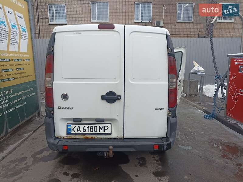 Вантажний фургон Fiat Doblo 2007 в Києві