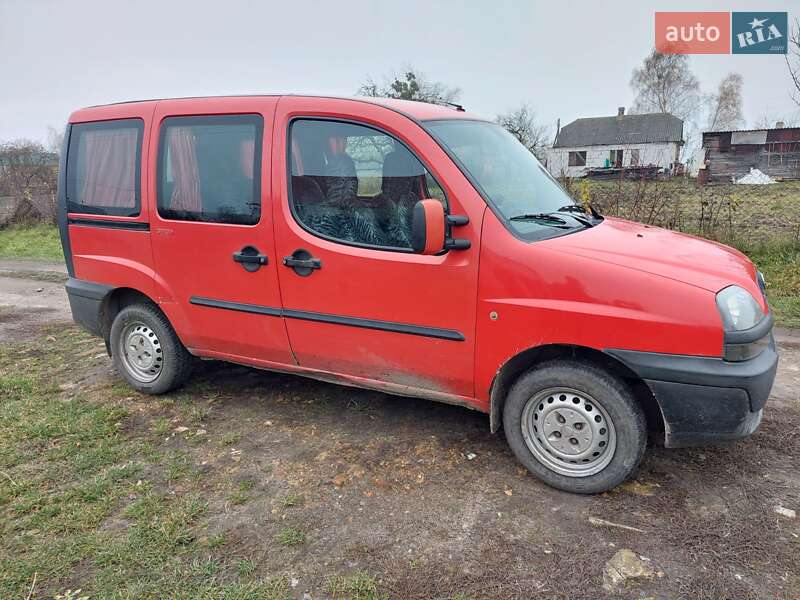 Минивэн Fiat Doblo 2001 в Лукове