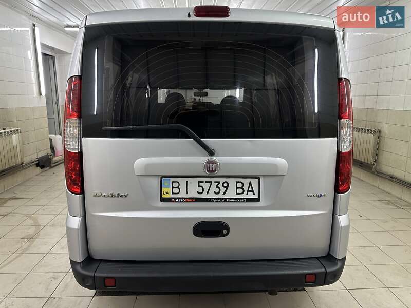 Минивэн Fiat Doblo 2008 в Сумах