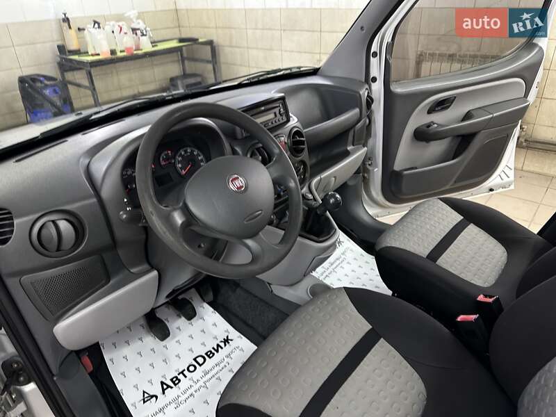 Минивэн Fiat Doblo 2008 в Сумах