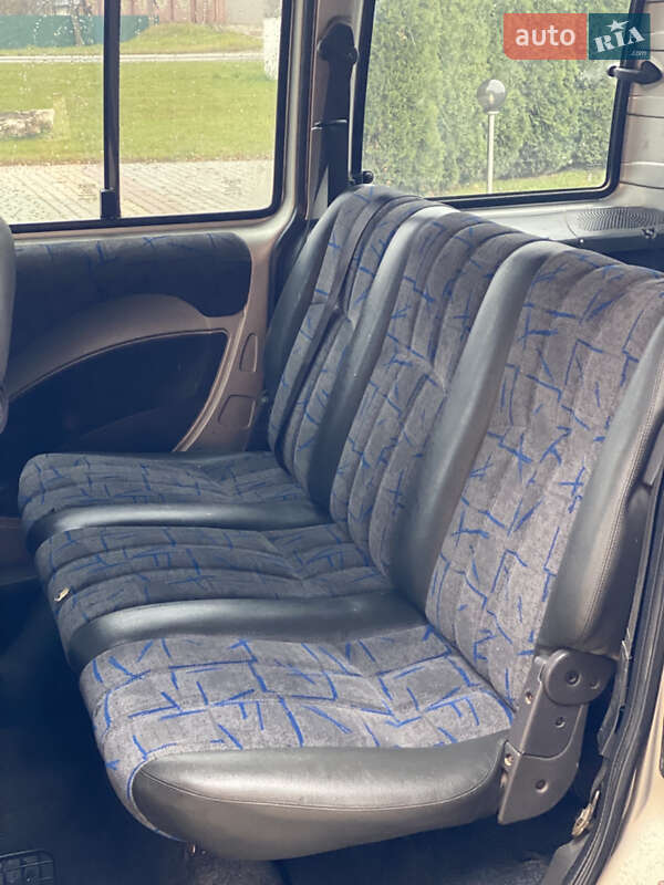 Мінівен Fiat Doblo 2004 в Дунаївцях фото 55 Мінівен Fiat Doblo 2004 в Дунаївцях