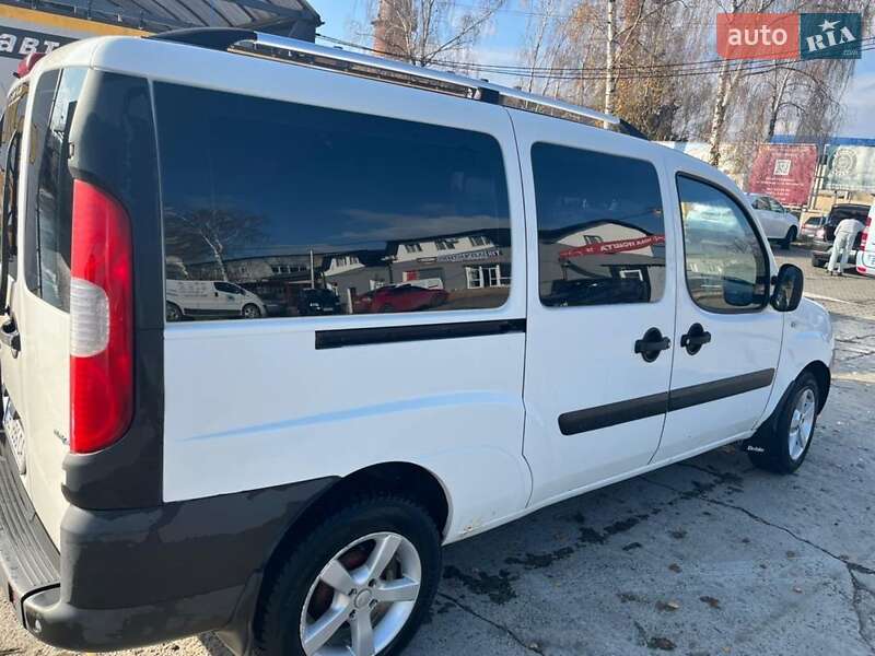 Минивэн Fiat Doblo 2007 в Черновцах