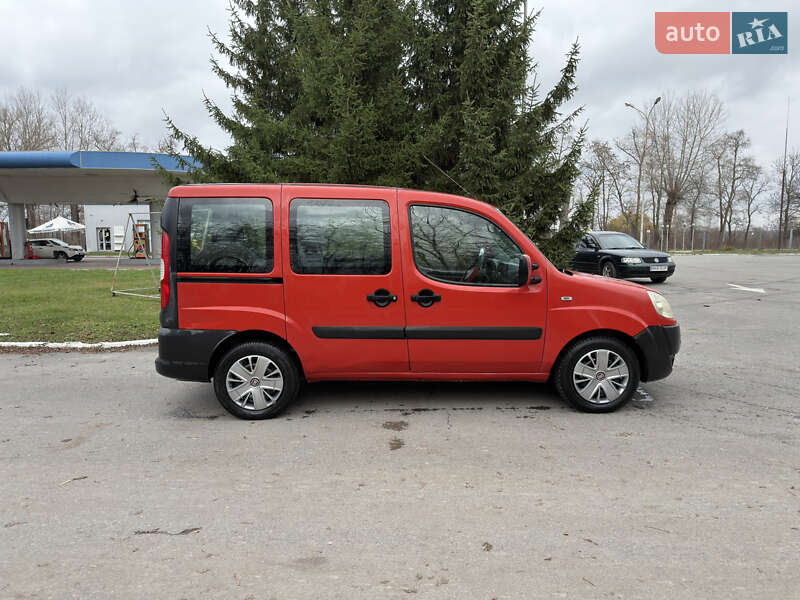 Минивэн Fiat Doblo 2008 в Бердичеве фото 5 Минивэн Fiat Doblo 2008 в Бердичеве