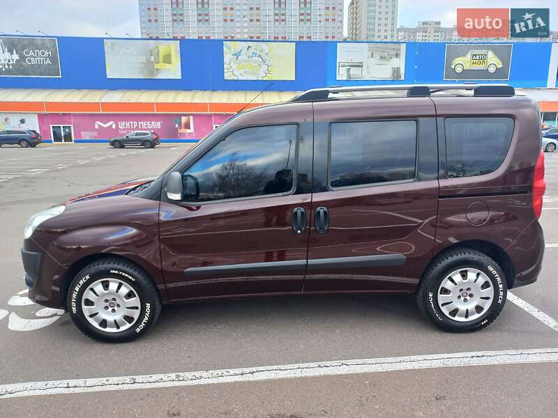 Мінівен Fiat Doblo 2012 в Києві