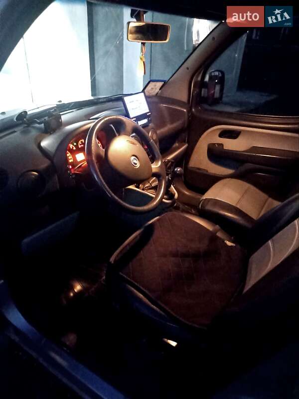 Мінівен Fiat Doblo 2007 в Коломиї фото 3 Мінівен Fiat Doblo 2007 в Коломиї