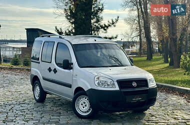 Вантажопасажирський фургон Fiat Doblo 2014 в Києві