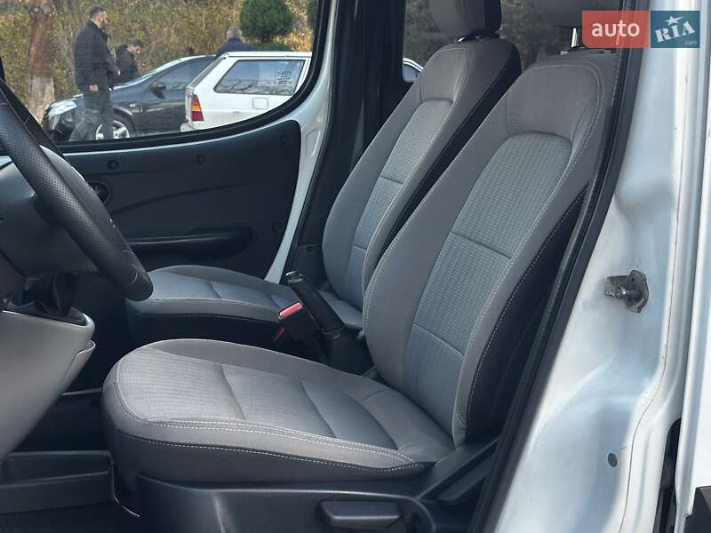 Мінівен Fiat Doblo 2006 в Дрогобичі фото 51 Мінівен Fiat Doblo 2006 в Дрогобичі