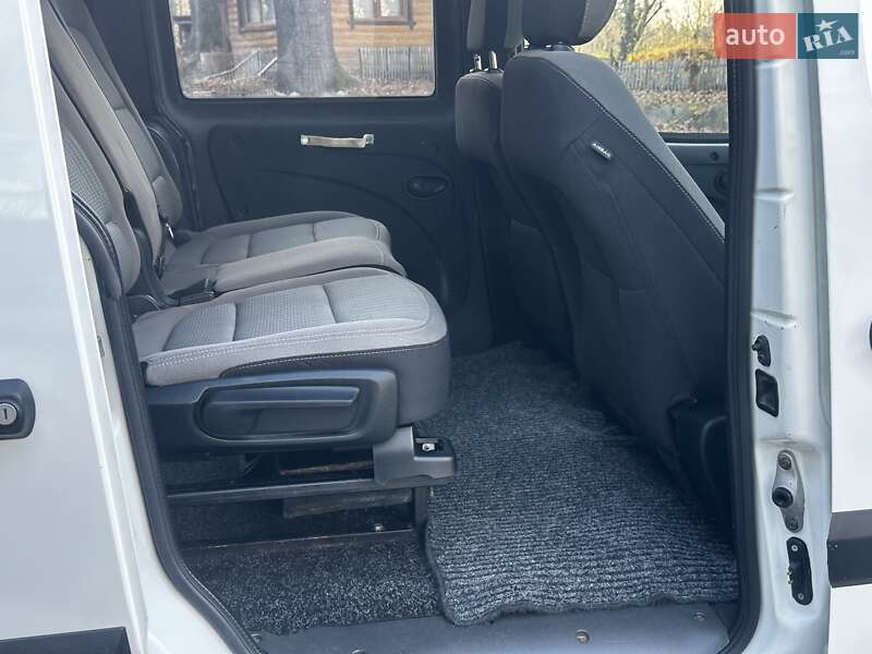 Мінівен Fiat Doblo 2006 в Дрогобичі фото 59 Мінівен Fiat Doblo 2006 в Дрогобичі