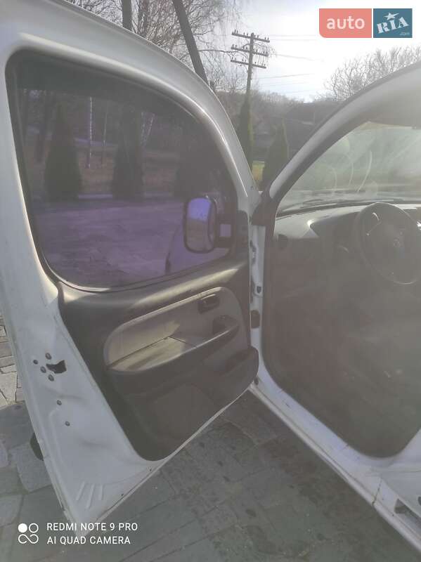 Вантажний фургон Fiat Doblo 2006 в Лисянці фото 9 Вантажний фургон Fiat Doblo 2006 в Лисянці