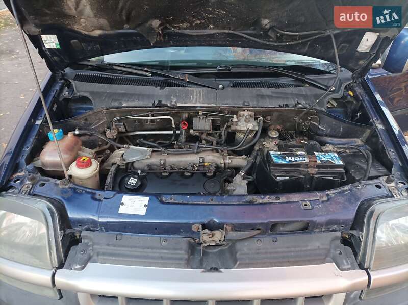 Мінівен Fiat Doblo 2003 в Луцьку фото 25 Мінівен Fiat Doblo 2003 в Луцьку