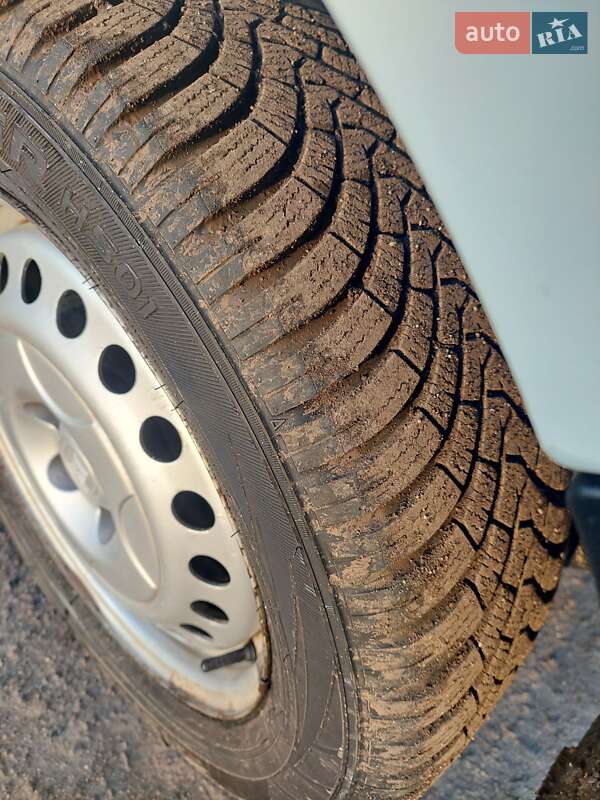 Грузовой фургон Fiat Doblo 2013 в Черновцах