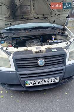Минивэн Fiat Doblo 2006 в Киеве