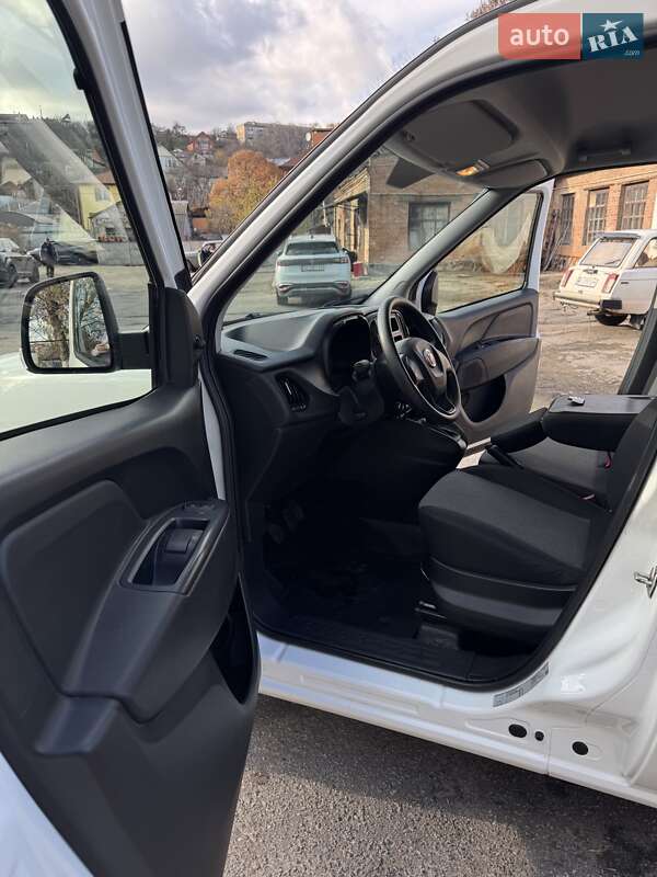 Вантажний фургон Fiat Doblo 2021 в Полтаві