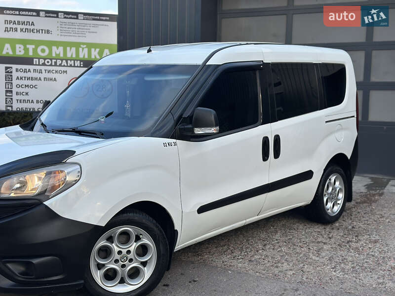 Мінівен Fiat Doblo 2016 в Дрогобичі