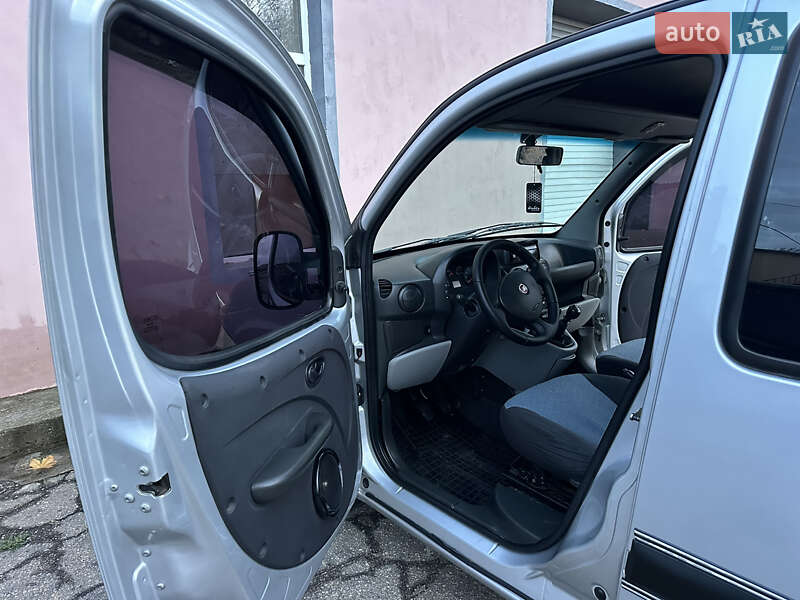 Мінівен Fiat Doblo 2012 в Миколаєві