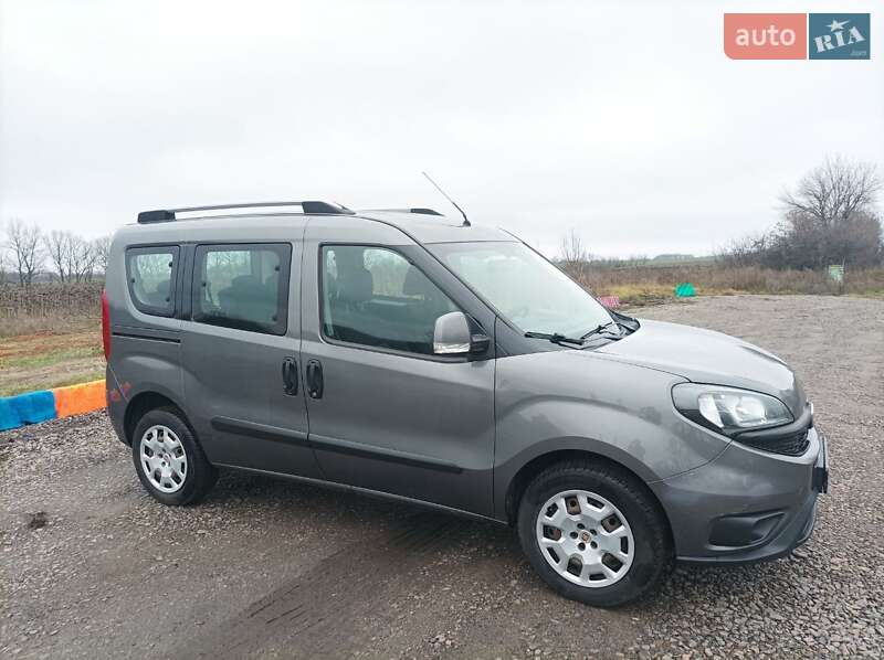Мінівен Fiat Doblo 2019 в Валках