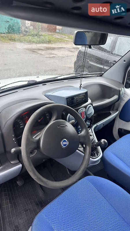 Грузовой фургон Fiat Doblo 2004 в Запорожье