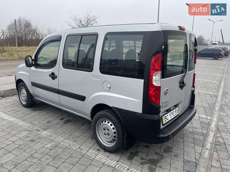 Мінівен Fiat Doblo 2008 в Львові