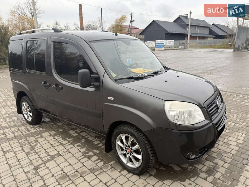 Минивэн Fiat Doblo 2008 в Борщеве